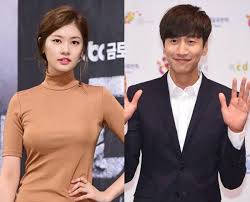 Girlfriend lee kwang soo more videos: Jung So Min Cast As Lee Kwang Soo S Girlfriend For Kbs Web Variety Drama Dramabeans Korean Drama Recaps Kwang Soo Jung So Min It Cast