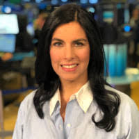 Gillian Austin's Instagram, Twitter & Facebook