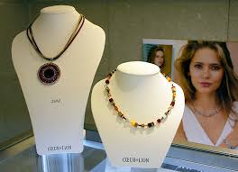 La selection gourmande de coeur de lion. Les Bijoux Coeur De Lion Combinent Bijouterie Perrin Facebook