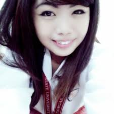 Stream Alejandra Guzman Vs Gloria Trevi by Rolando Miguel