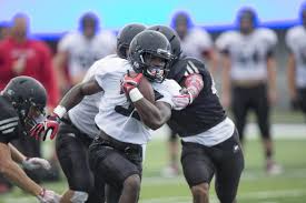 Former Harlem role player Dwayne Milton looks to crack NIU's roster
