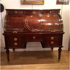 Son modèle économique repose sur la gratuité de son service pour les particuliers et la mise en relation de l'offre et de la demande. Le Bon Coin Armoire Lorraine Bright Shadow Online