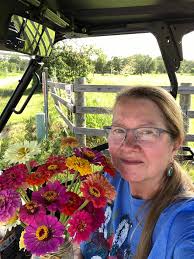 Round Top's Own Field of Dreams: This Flower Farm Sprung Up From One  Woman's Sweet Country Vision