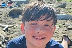 Ashton Cooper's Instagram, Twitter & Facebook