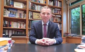 « il va falloir inventer ». Val De Marne Olivier Capitanio Veut Relancer La Federation Des Republicains Le Parisien
