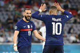A euro 2020, chiamato così dopo il rinvio nonostante si giochi nel 2021, partecipano in totale 24 squadre, divise in sei gironi da quattro. Euro 2020 Francia Germania 1 0 Decide Autogol Di Hummels Flipboard