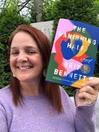 Review of The Vanishing Half book