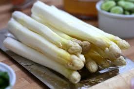 Asperges Comment Les Choisir Comment Les Cuire Recettes De Cuisine Trucs Et Astuces Cuisine Et Recette
