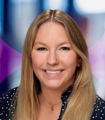 Kelly Erbe's Instagram, Twitter & Facebook