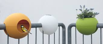 Balkon Design Balkonzept Eckling Fensterbank Blumenkasten Vogelhaus Ideen Dekorative Vogelhauser Balkonentwurf