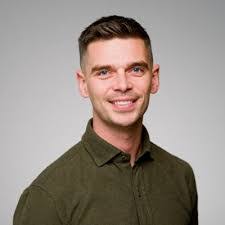 Hope Mckay's Instagram, Twitter & Facebook