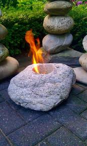 In Dunkler Nacht Bei Mondenschein Leuchtet Dieser Zauberstein Hilde Heyduck Huth Feuerstein Fire Stone Steinkunst Feuerstein Steine