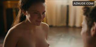Devrim lingnau topless