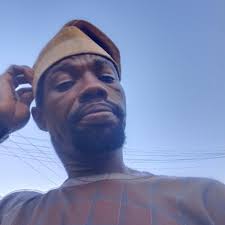 Easy garlic butter steak bites with crispy potatoes made in one pan. Full  recipe👉cookingwithclaudy.com/garlic-butter-steak-bites