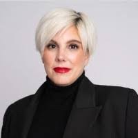 Amanda Steeves's Instagram, Twitter & Facebook