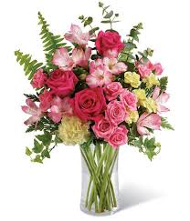 They all offer a wide assortment of flowers and accompanying gifts, a smooth ordering and payment process, and a network of florists that cover the entire us. Mothers Day Flowers Flowers For Mother S Day