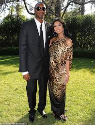 Vanessa bryant shared on instagram the moment natalia bryant found out she got into usc. Vanessa Bryant Schliesst Sich Den Instagram Frauen Die Herausforderung Mit Ciara Und Eniko Hart Aktuelle Boulevard Nachrichten Und Fotogalerien Zu Stars Sternchen