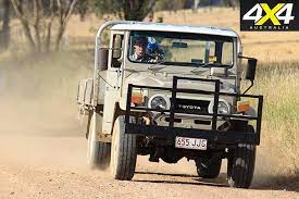 Also controllable by voice, it includes satellite navigation with suna™ live traffic, bluetooth®b5 and toyota link connectivity. Toyota Land Cruiser Fj45 Classic 4x4