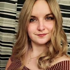 Alexandria Wallace's Instagram, Twitter & Facebook