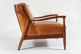 John Stuart Leather Lounge Chair 1stdibs Com Leather Lounge Chair Furniture Small Leather Chairs