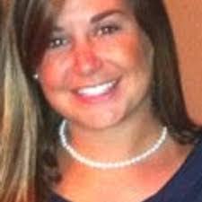 Danielle Crouch's Instagram, Twitter & Facebook