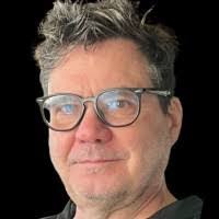 Alex Czajkowski's Instagram, Twitter & Facebook