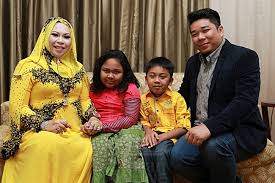 Dato' sri vida tak boleh kahwin lagi, cik b cemburu! Khabar Angin Datuk Seri Vida Bercerai Pula Tersebar Wanista Com