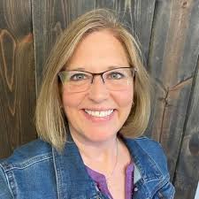 Robin Jeffries ✝️🌴🦥🌻 (@robinjeffries91)