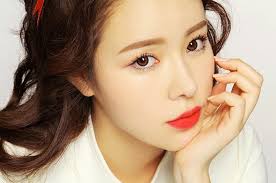 Son Lì Mịn Môi Mira 04 Màu Đỏ B632 4g