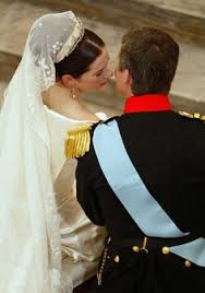 We did not find results for: 37 Mary The Wedding Of Ideen Kronprinzessin Mary Mary Donaldson Prinzessin Mary