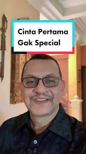 Cinta Pertama dan Terakhir dalam Kata-kata