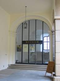 Über die jahrhunderte wurde die burg von ungarischen und österreichischen herrschern bewohnt, bis sie im 19. Bratislava Slowakei Innenstadt Picture Of Bratislava Bratislava Region Tripadvisor