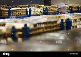 Gold vault hi-res stock photography and images - Alamy