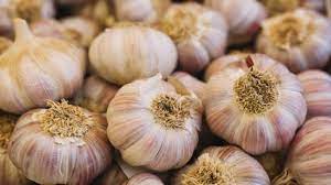 Campuran madu dan bawang putih. Beda Hasil Bawang Putih Panggang Punya Khasiat Lebih Baik Daripada Bawang Putih Mentah Tribunnews Com Mobile