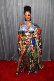 How much of h.e.r.'s work have you seen? H E R Walks 2020 Grammys Red Carpet Without Dark Sunglasses