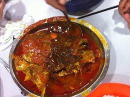 Restoran kari kepala ikan chong hin address. The Kari Kepala Ikan Picture Of Nasi Kandar Line Clear Penang Island Tripadvisor