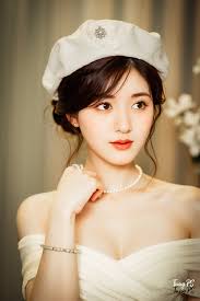 Timeless vintage beauty <3 #ZhaoLusi #RosyZhao #PSFlux #TrieuLoTu