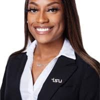 100+ "Èverett" profiles