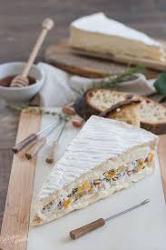 Brie Farci Pour L Aperitif La Cuisine D Adeline Recette En 2020 Alimentation Cuisine Et Boissons Cuisine