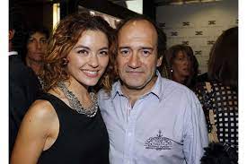 Foi através das redes sociais sociais que josé raposo e sara barradas revelaram o sexo do bebé. Sara Barradas E Jose Raposo Irritados Com Criticas Sobre Idade A Ferver Vidas