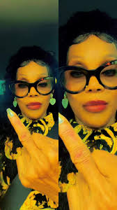 Debra Harvey (@debraharvey97)