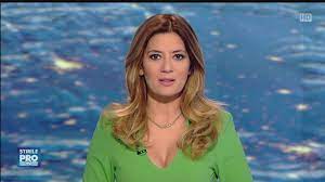 Amalia enache prezinta stirile noptii de la pro tv, de luni pana joi, de la 23:30 alaturi de cristian leonte. Tv Magia Amalia Enache Pro Tv Facebook