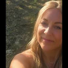 How to introduce a new puppy to a household with an epileptic dog without  triggering seizures?