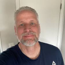 Randall Bowman's Instagram, Twitter & Facebook