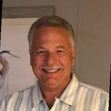 Dennis Volker's Instagram, Twitter & Facebook