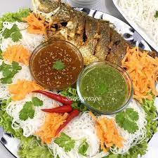 O zaman uyumlu lezzetleriyle miang pla phao'nun tadını çıkarabilirsiniz. Resepi Miang Pla Pao Versi Ikan Siakap Yang Awesome