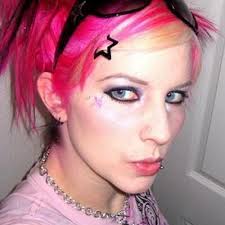 Crystal Jacobson (@Luminouskiss)