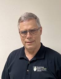 Arthur Allen photo subject 1935 vs Fielding Lewis photo subject 1971