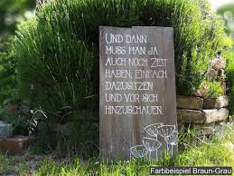 Ein Toller Hingucker Der Dich Immer Mal Wieder Ermahnt Stressfrei Durchs Leben Zu Gehen Und Die Kleinen Di Garten Deko Gartendeko Holz Gartendekoration