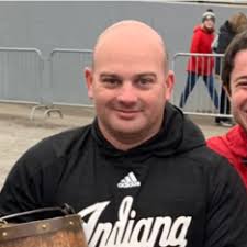 From janitor to IU football's recruiting director, hard work pays off for Lee  Wilbanks
